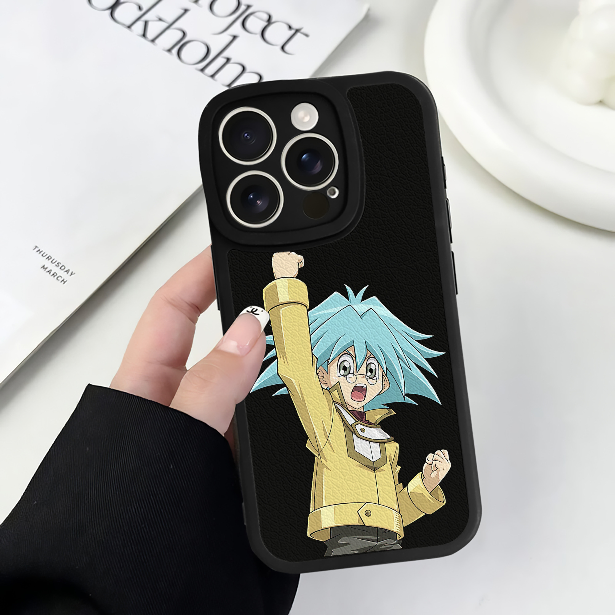 遊☆戯☆王 Yu-Gi-Oh! 【iPhone 16シリーズ対応】シリコンスマホケース（レザー調） 材質：シリコン